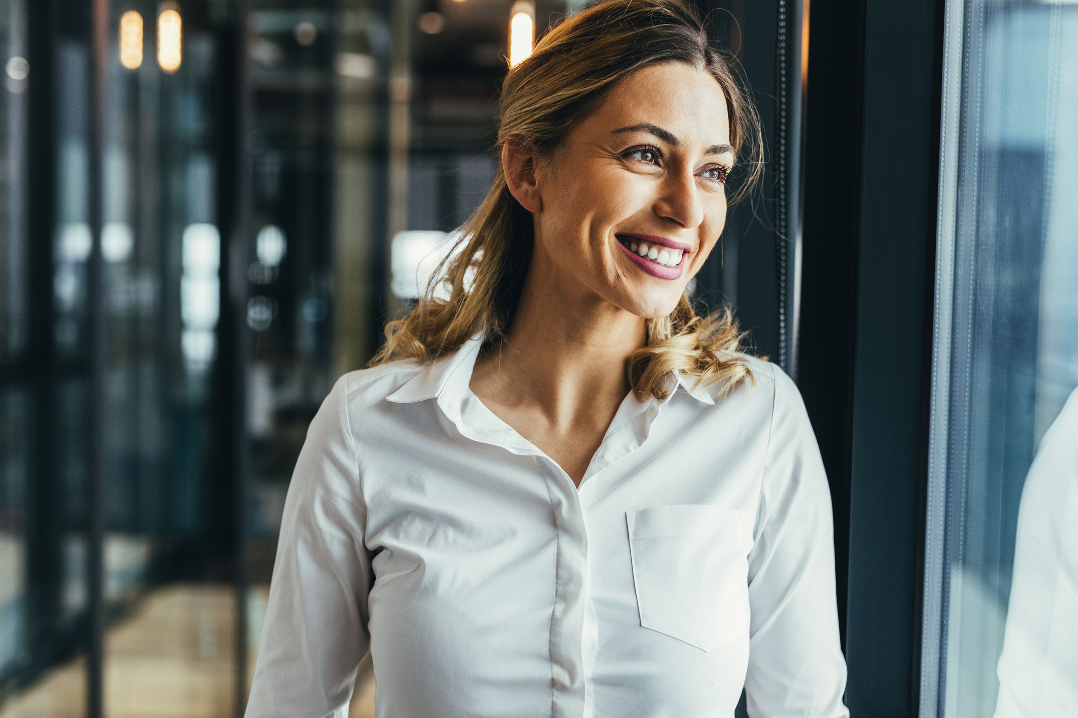 Woman leadership Revanesse® Versa™ IN SAN ANTONIO AND BOERNE, TX